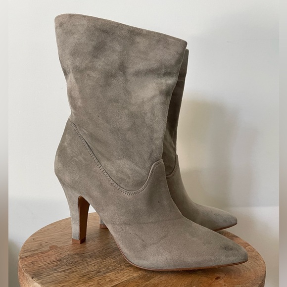 Vince Camuto Leather Boot - Picture 3 of 10